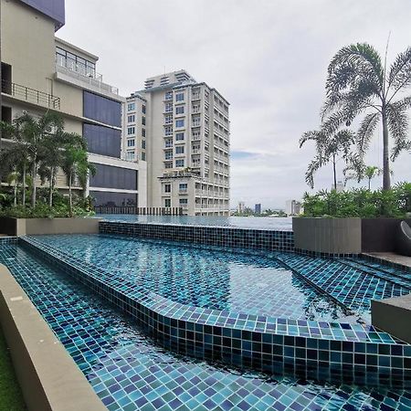 Baseline Premier - Studio With Mountain View Cebu Екстериор снимка