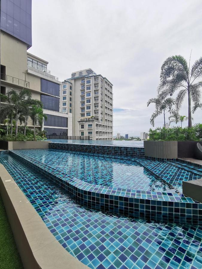 Baseline Premier - Studio With Mountain View Cebu Екстериор снимка